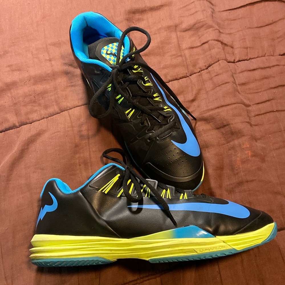 Men’s Nikes. EUC! - Picture 6 of 16